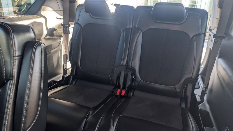 Used 2021 Jeep Grand Cherokee L AltitudeImage 13