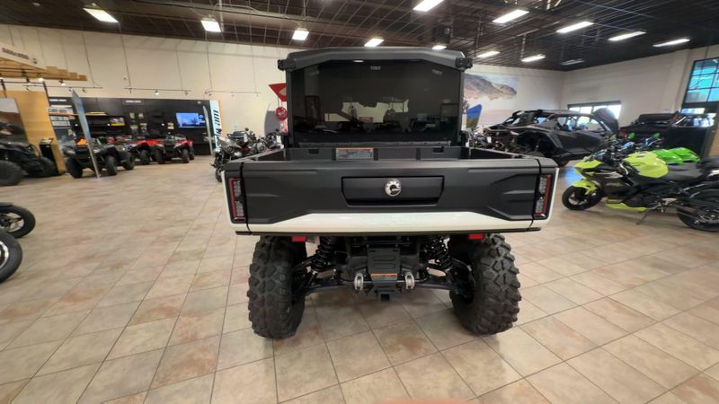 New 2026 Can-Am DEFENDER MAX LIMITED CAB HD11 Image 8