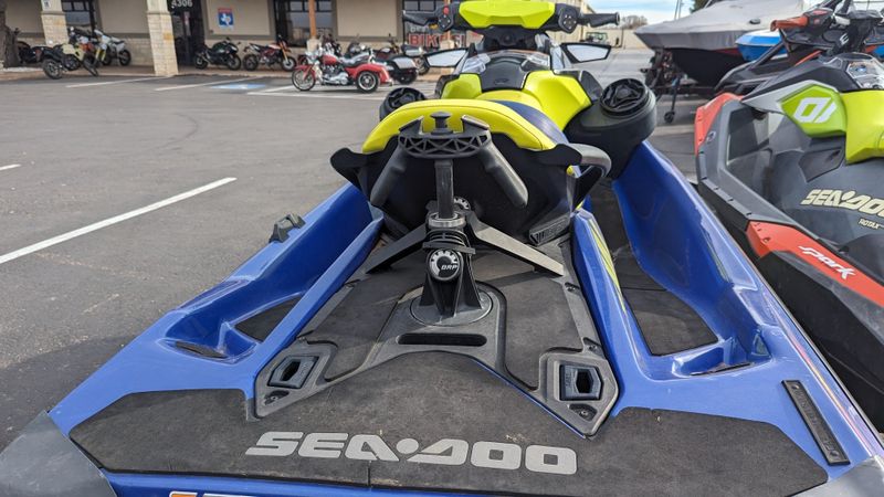 2020 SEADOO WAKE 170  in a BLUE exterior color. Family PowerSports (877) 886-1997 familypowersports.com 