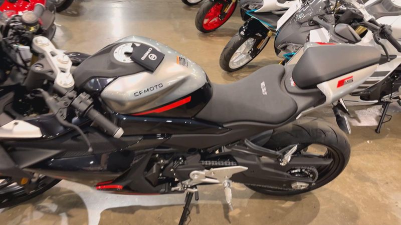 New 2025 CFMOTO 450SS Image 9