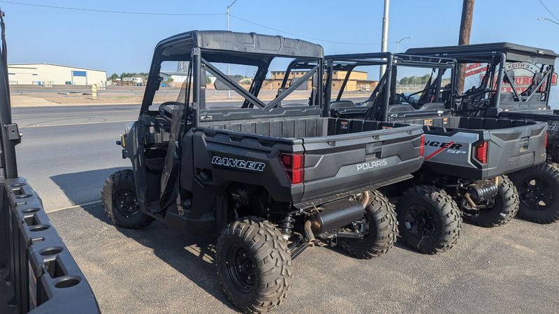 2025 Polaris RANGER 1000 EPS SAGE GREEN Image 22