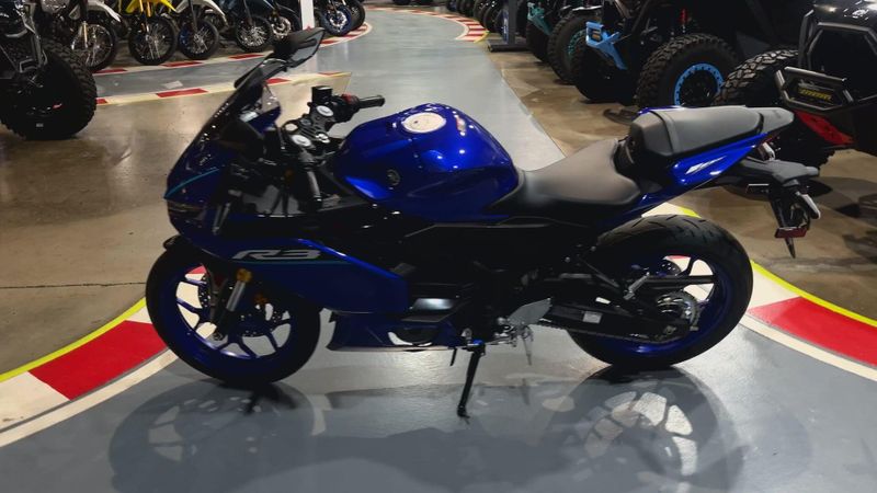 New 2026 Yamaha YZF-R3 ABS Image 9