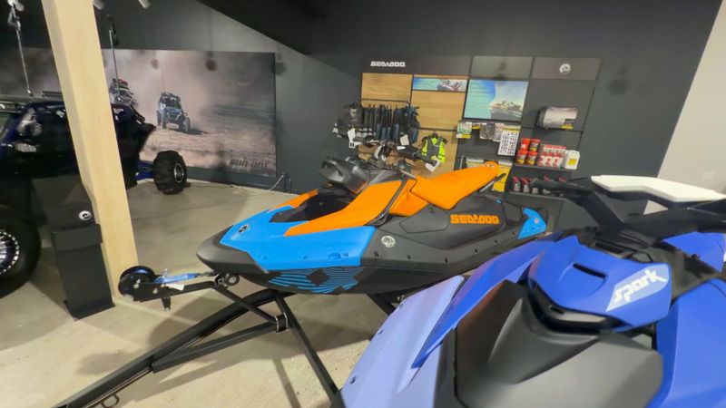 New 2026 Sea-Doo SPARK FOR 3 90 TRIXX (SOUND SYSTEM) Image 5