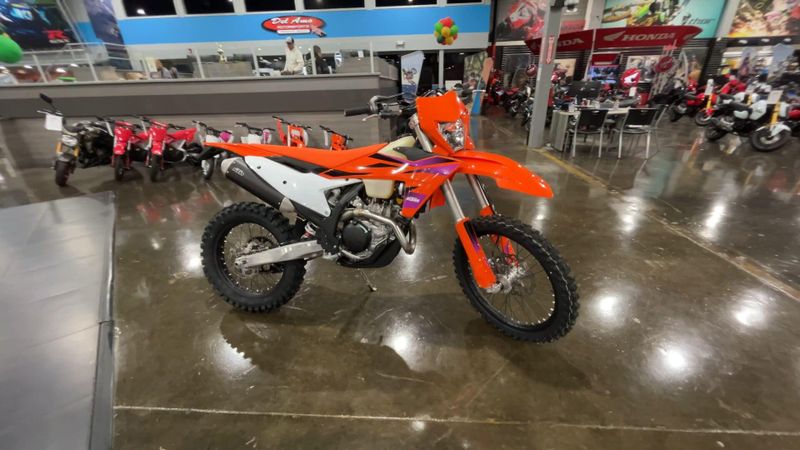 2024 KTM 500 XW-F  in a ORANGE exterior color. Del Amo Motorsports of Redondo Beach (424) 390-7811 delamomotorsports.com 