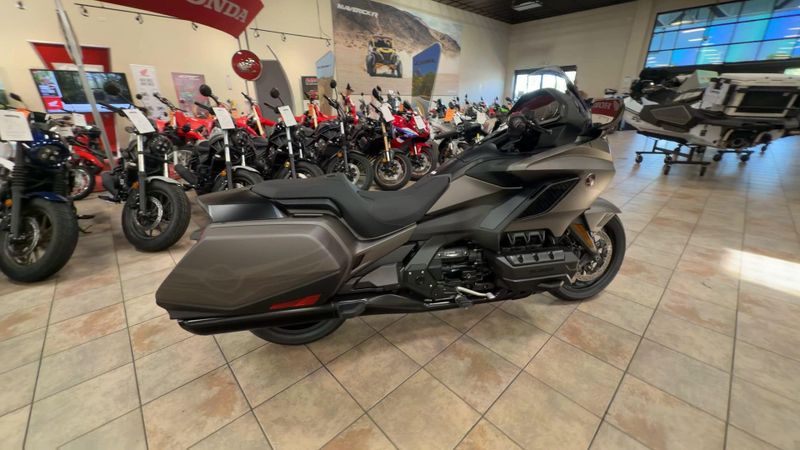 New 2026 Honda GOLDWING DCT Image 9
