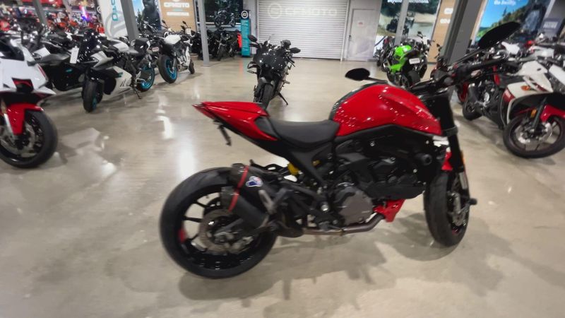 Used 2022 Ducati Monster Image 9