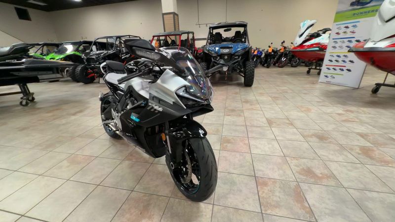 New 2026 CFMOTO 675SS Image 3