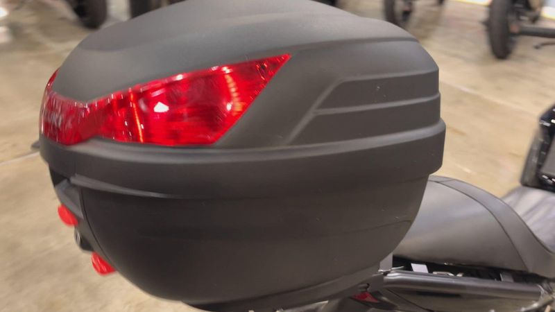 Used 2024 Suzuki SV650 ABS Image 3
