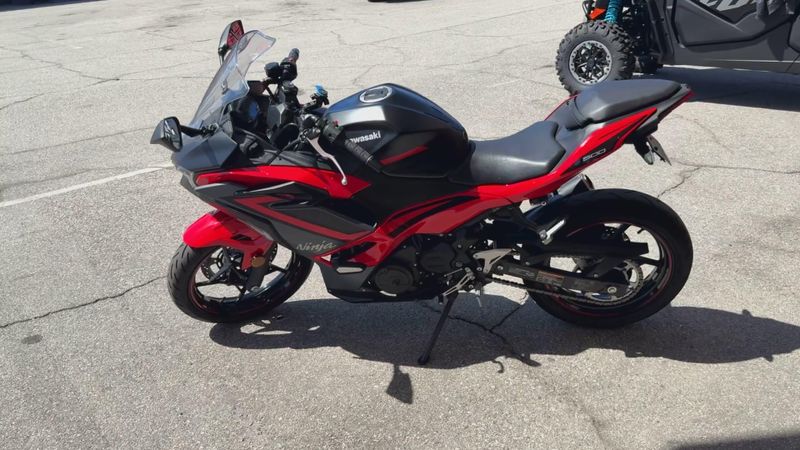 Used 2024 Kawasaki Ninja 500 SE ABS Image 2