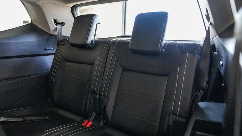 Used 2021 Volkswagen Atlas 3.6L V6 SE w/TechnologyImage 18