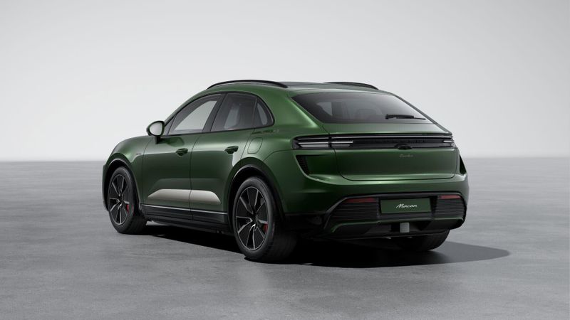 2024 Porsche Macan Electric TurboImage 3