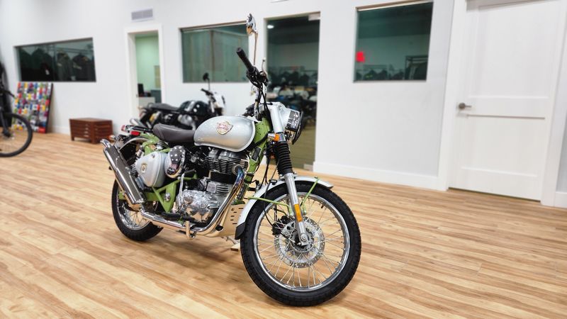 2020 Royal Enfield CLASSIC CHROME 500 Image 9