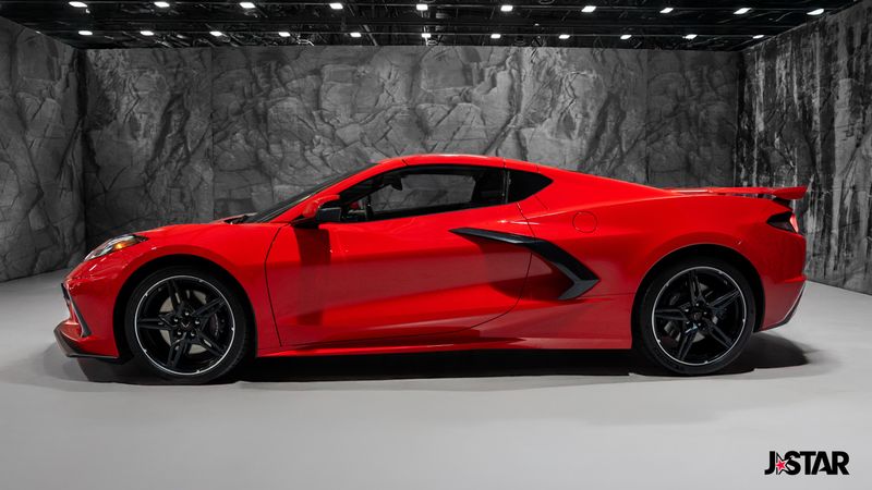 2025 Chevrolet Corvette Stingray photo 19