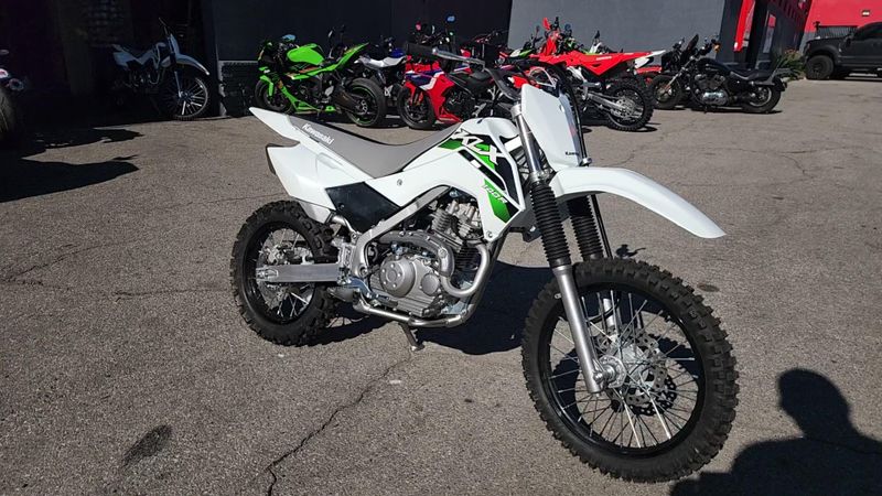 New 2026 Kawasaki KLX 140R Image 5