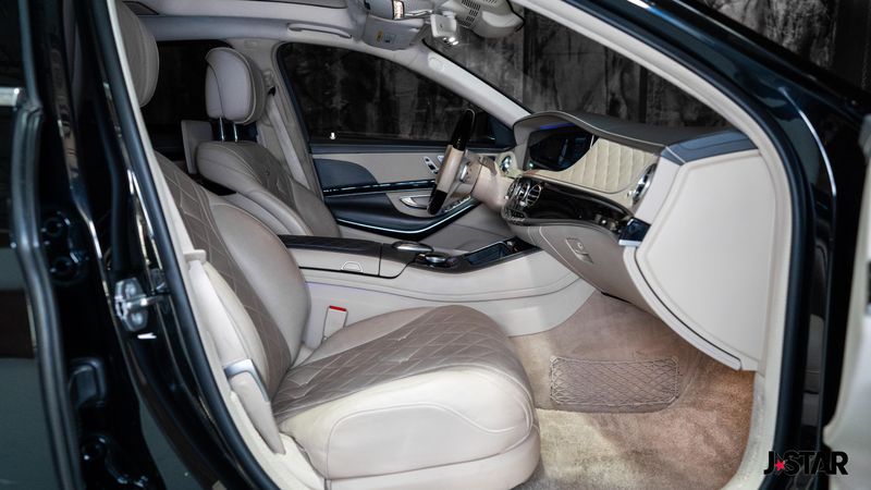 2019 Mercedes Benz S 560 photo 11