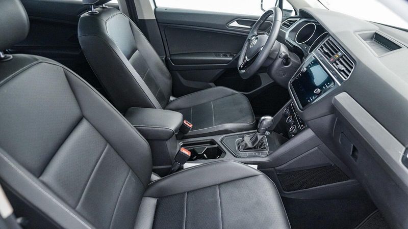 2021 Volkswagen Tiguan 2.0T SEImage 16