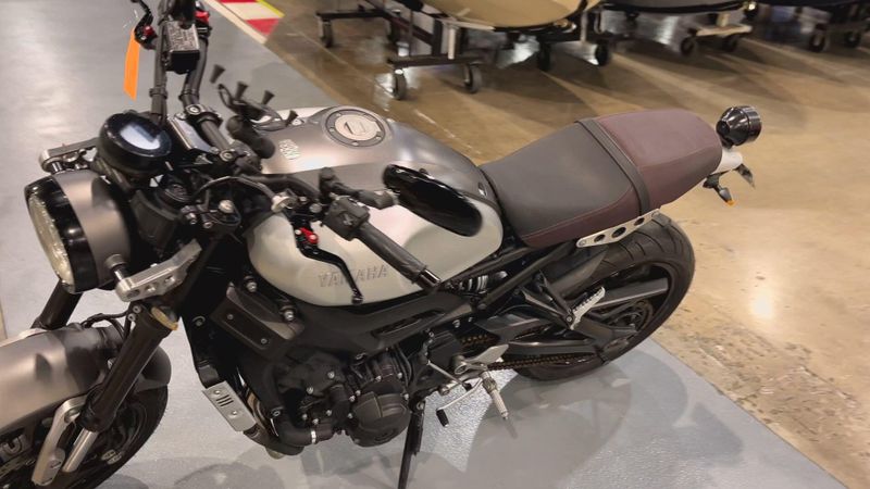 Used 2016 Yamaha XSR900 CA Image 8