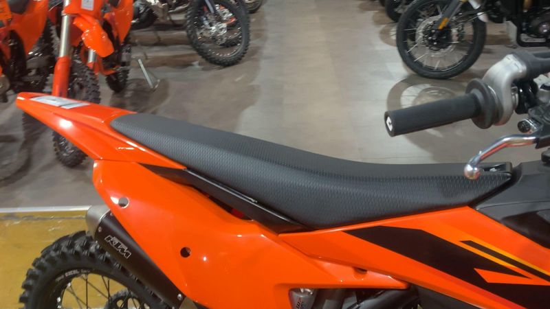 New 2025 KTM 125 SX Image 4