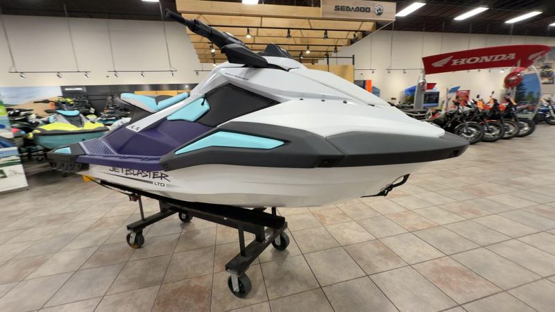 New 2025 Yamaha JETBLASTER LTD Image 3