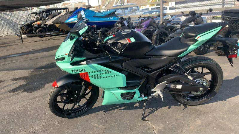 New 2026 Yamaha YZF-R3 ABS Image 5