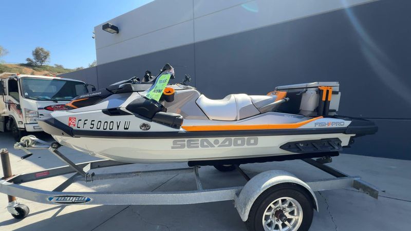 Used 2023 Sea-Doo FISH PRO TROPHY 170 Image 6