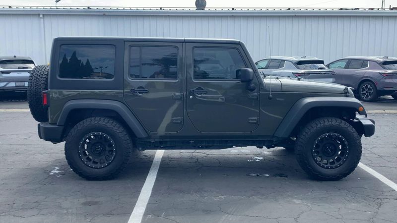 Used 2015 Jeep Wrangler Unlimited SportImage 10