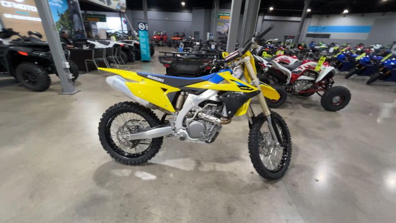 New 2027 Suzuki RM-Z450 Image 9