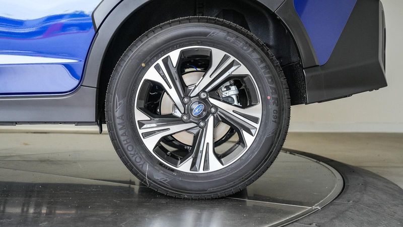 New 2025 Subaru Crosstrek PremiumImage 9