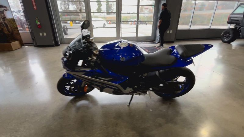 Used 2016 Yamaha YZF-R6 Image 5