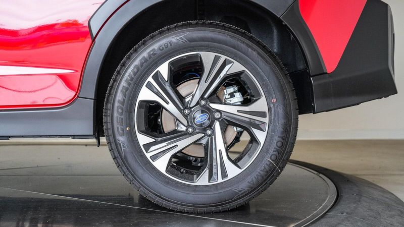 New 2025 Subaru Crosstrek PremiumImage 9