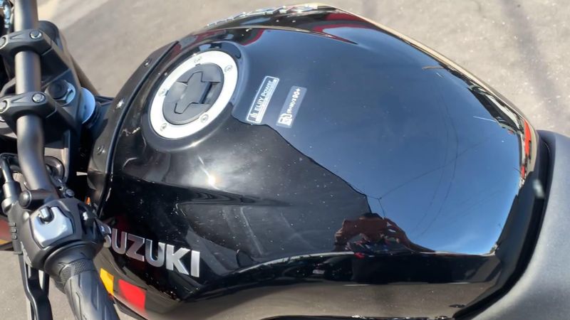 New 2026 Suzuki GSX-8TT Image 2