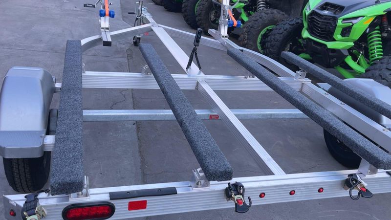 New 2026 Triton ELITE WCII PWC TRAILER W&sol; ALUMINUM WHEELS AND SPARE 13 TIRE Image 3