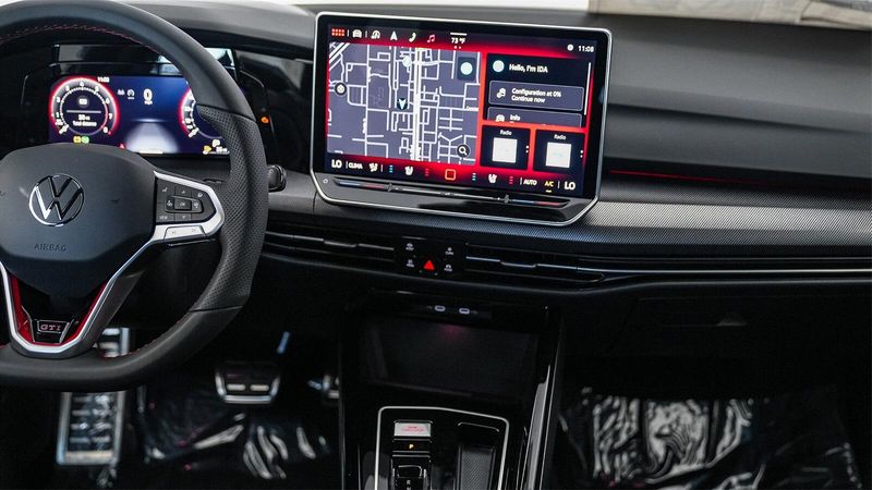 New 2025 Volkswagen Golf GTI AutobahnImage 14