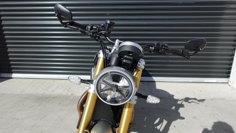 New 2025 Triumph Speed Twin 1200 RS Base 