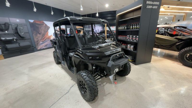New 2026 Can-Am DEFENDER MAX XT HD11 WITH 10.25 IN. INFOTAINMENT Image 5