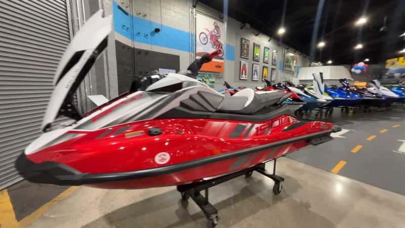 New 2025 Yamaha GP HO Image 8