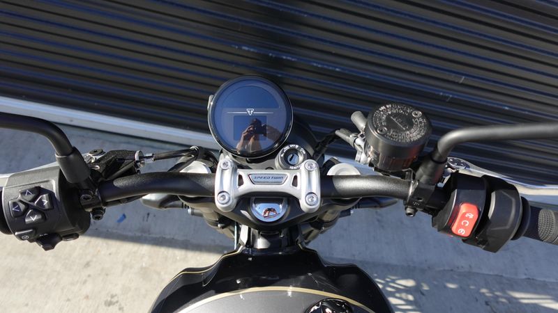 New 2025 Triumph Speed Twin 900 Base 