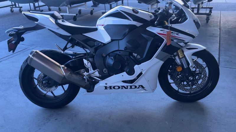 Used 2025 Honda CBR1000RR ABS Image 5