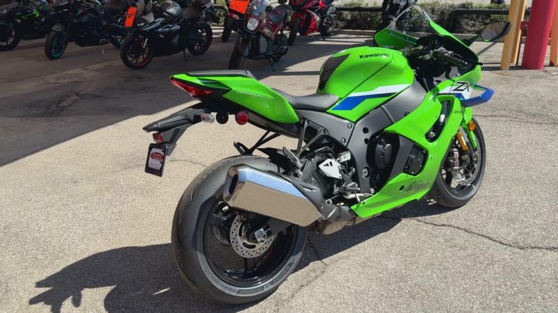 New 2026 Kawasaki NINJA ZX-10R ABS Image 4