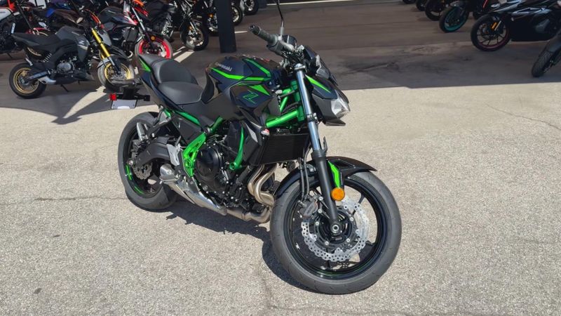 New 2025 Kawasaki Z650 ABS Image 6