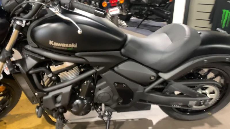 New 2025 Kawasaki VULCAN S Image 2