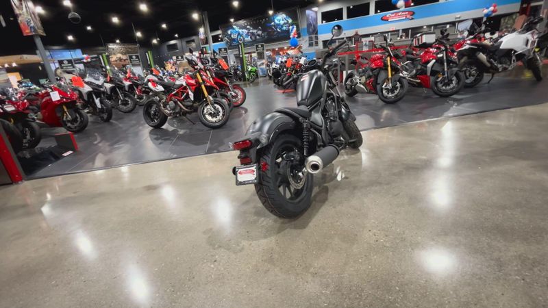 2025 Honda REBEL 500 ABS Image 3