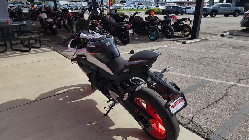 New 2026 CFMOTO 450SS Image 2