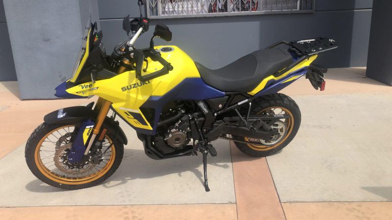Used 2024 Suzuki V-STROM 800DE CA Image 9