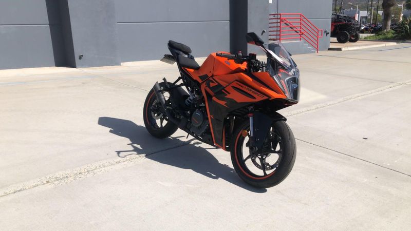 Used 2022 KTM RC 390 Image 8