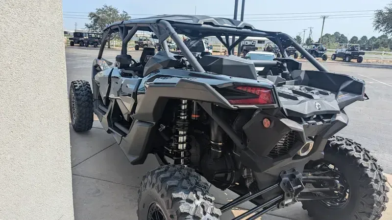 2025 Can-Am MAVERICK MAX XRS 72 TURBO RR TRIPLE BLACKImage 10