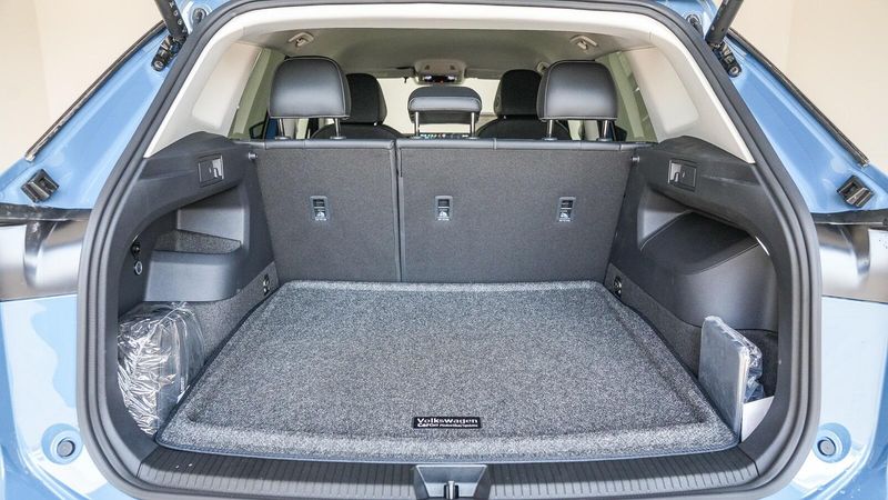 New 2025 Volkswagen Tiguan 2.0T SEImage 11