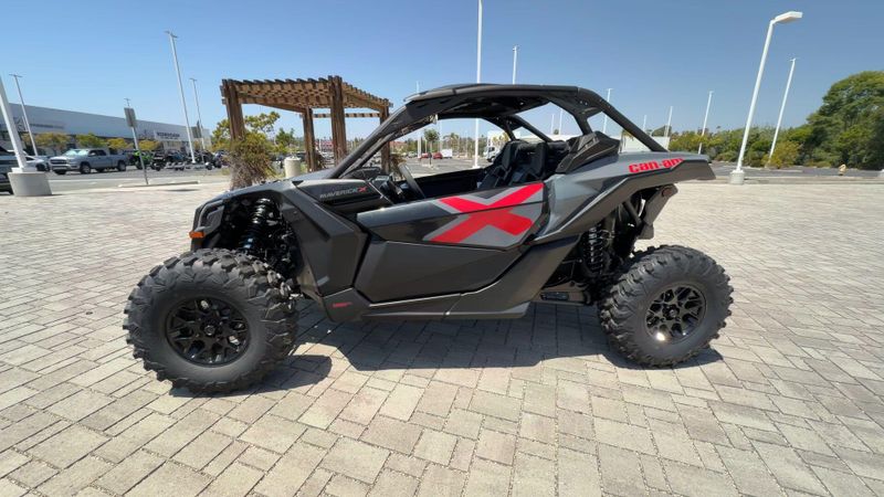 New 2026 Can-Am MAVERICK X3 X TURBO Image 6