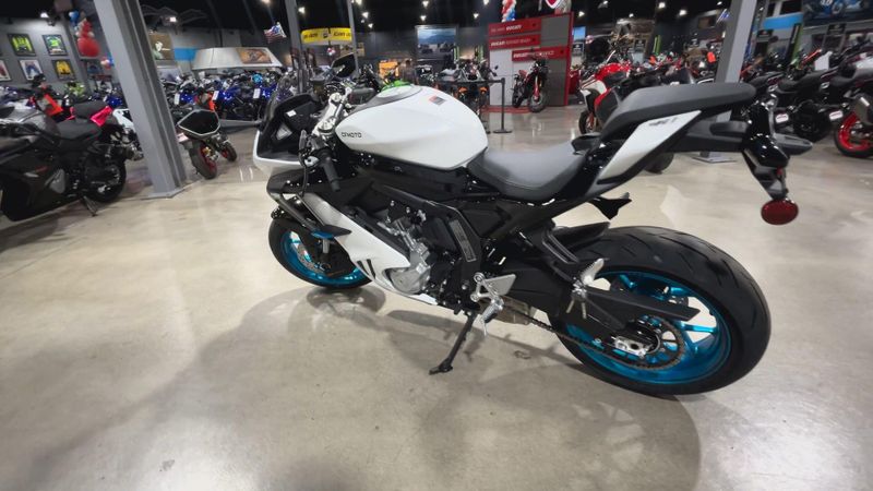 New 2025 CFMOTO 675SS Image 6