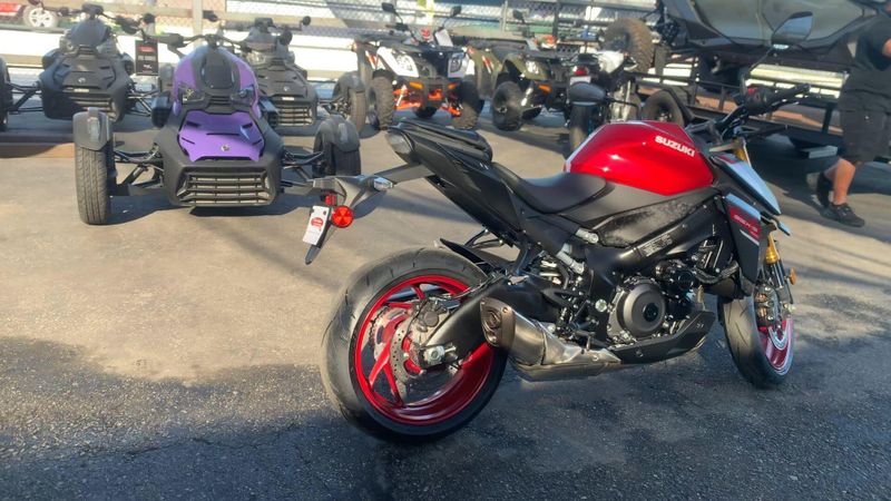 New 2026 Suzuki GSX-S1000 Image 9